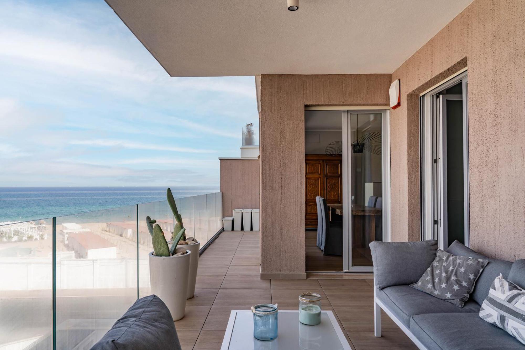 Palazzo Verdi Luxury Accomodation Bari Bagian luar foto